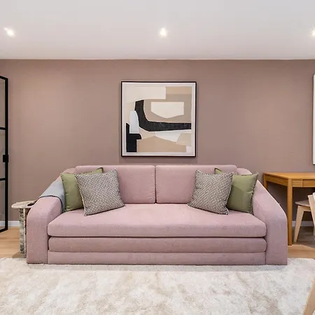 Whome Live From The Famous Street *