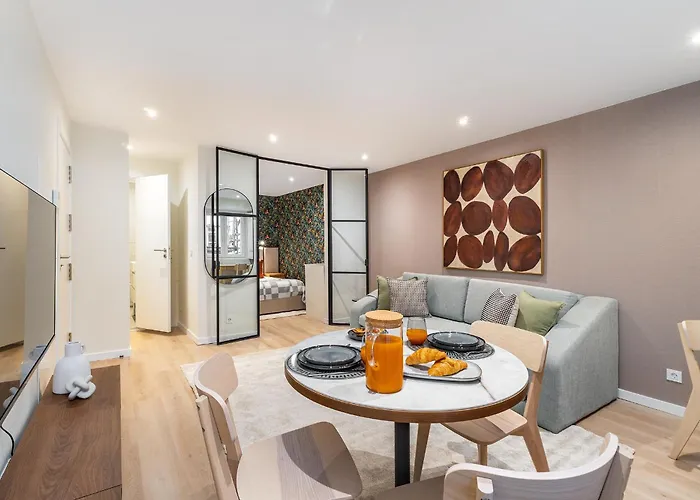 Apartamento Whome Live From The Famous Street *