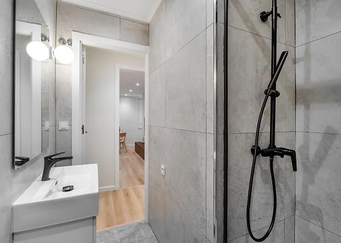 Apartamento Whome Live From The Famous Street