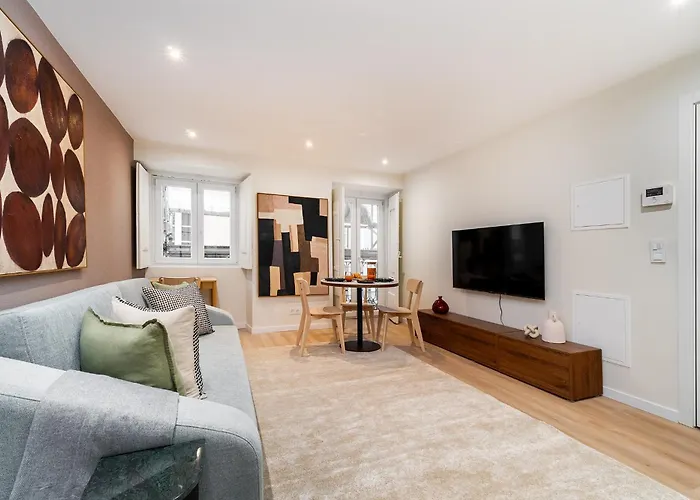 Apartment Whome Live From The Famous Street *