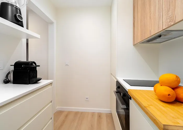 Whome Live From The Famous Street